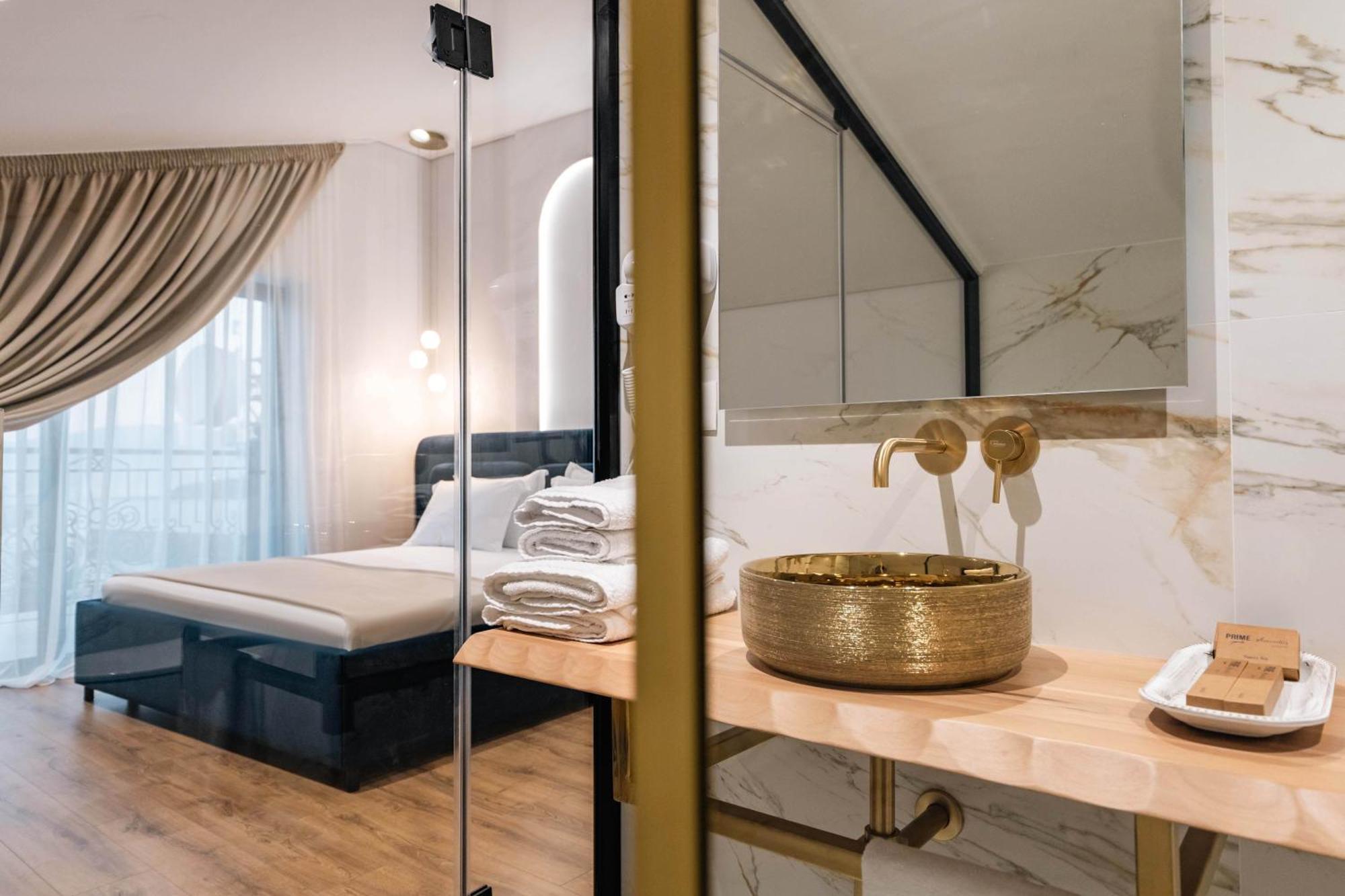 Mae Select Hotel Sarandë