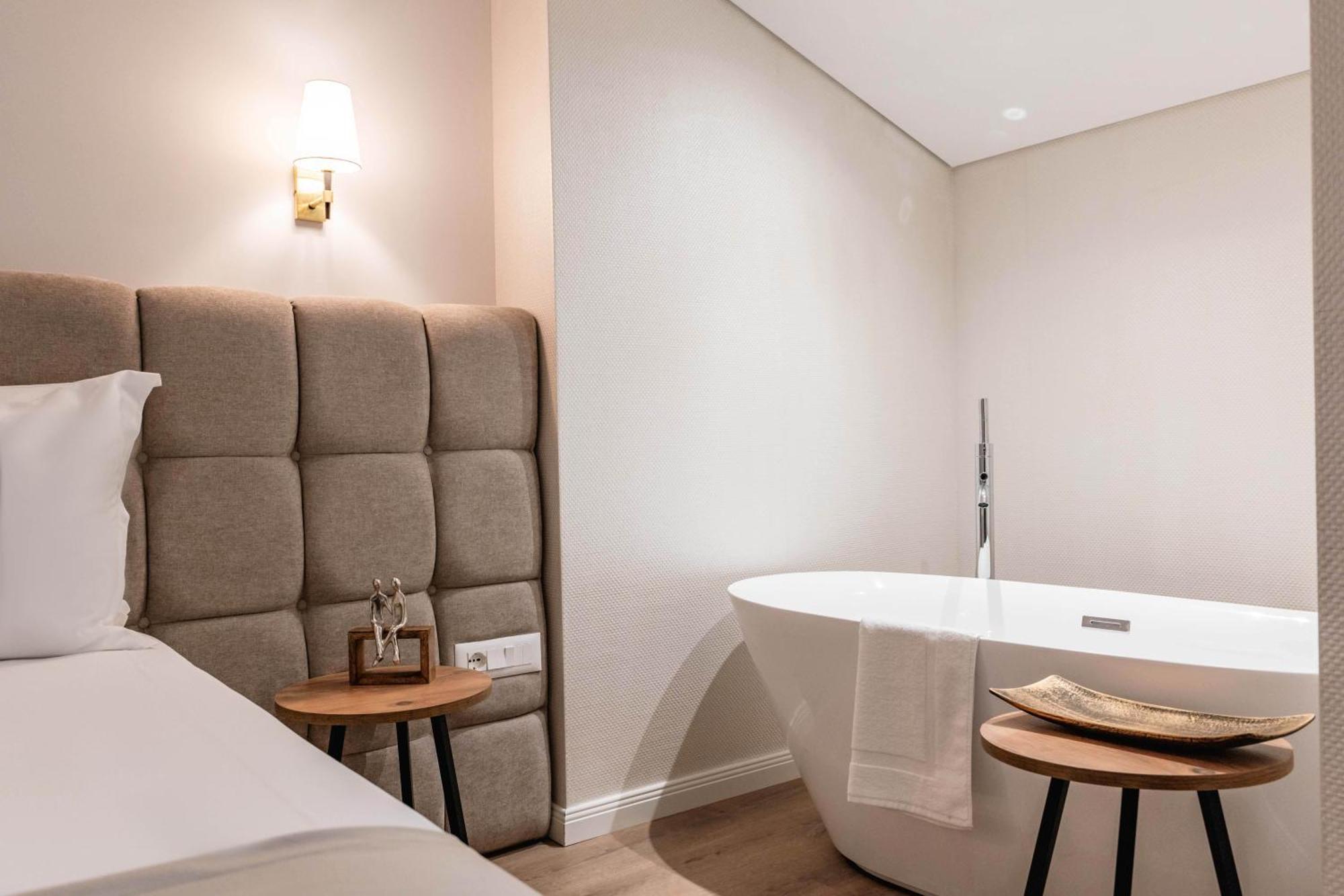 Mae Select Hotel 4*